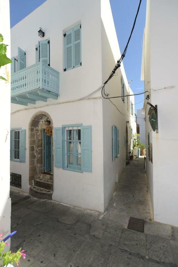 Old Traditional House Mandrákion エクステリア 写真